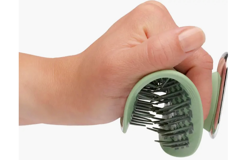 Manta Scalp Brush