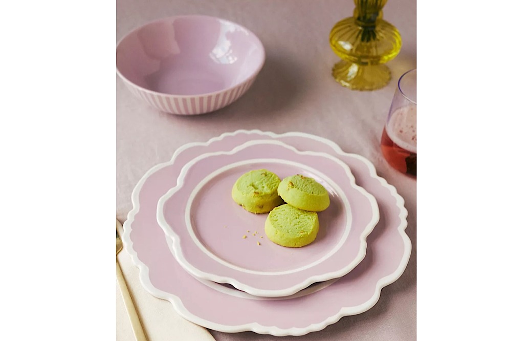 Scalloped Lavender Dinner Plates