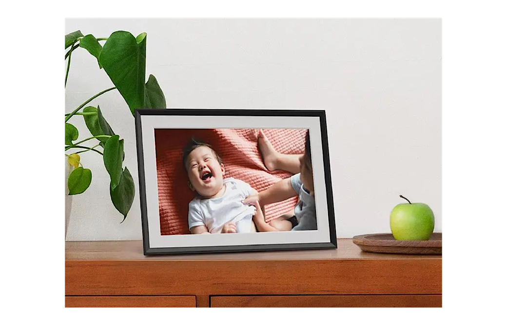 Aura Digital Photo Frame + Discount Code