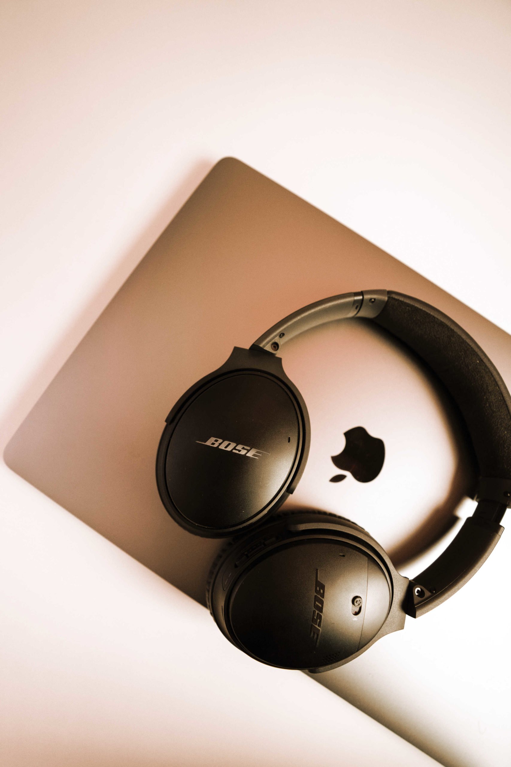 Best Holiday Gifts: Tech