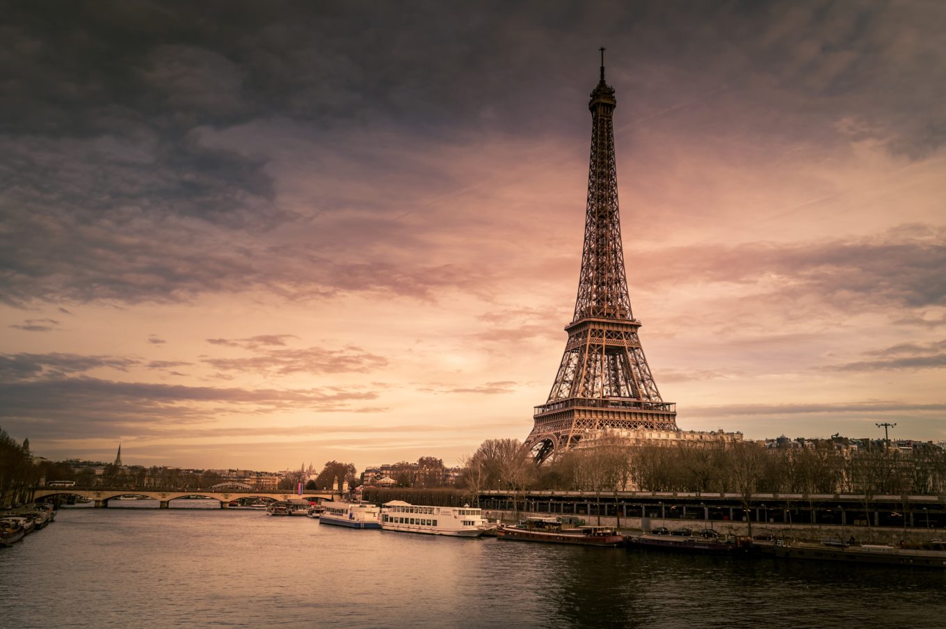 The Best Holiday Gifts: Travel Essentials
