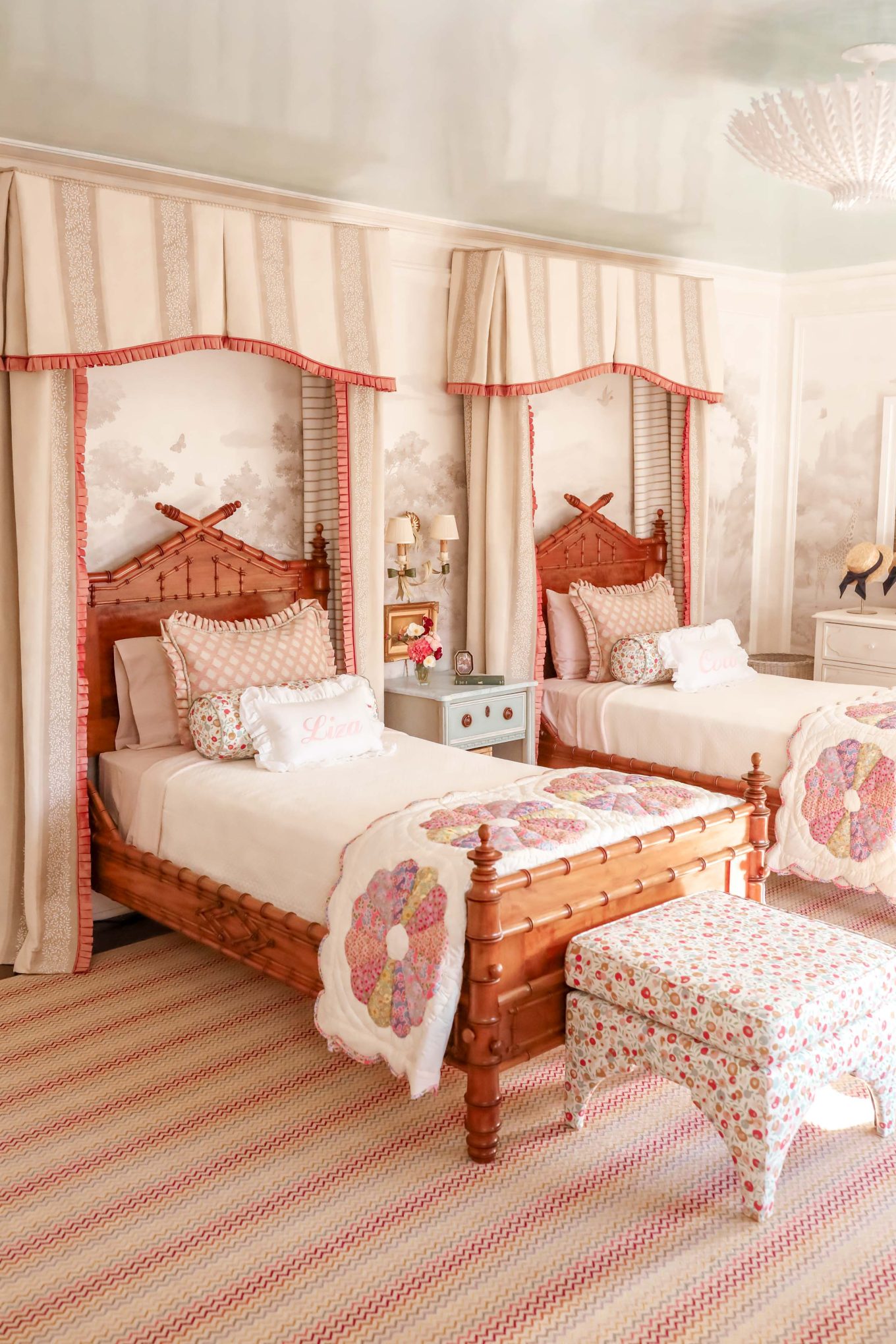 Little Girls’ Colorful, Collected Safari Bedroom Decor
