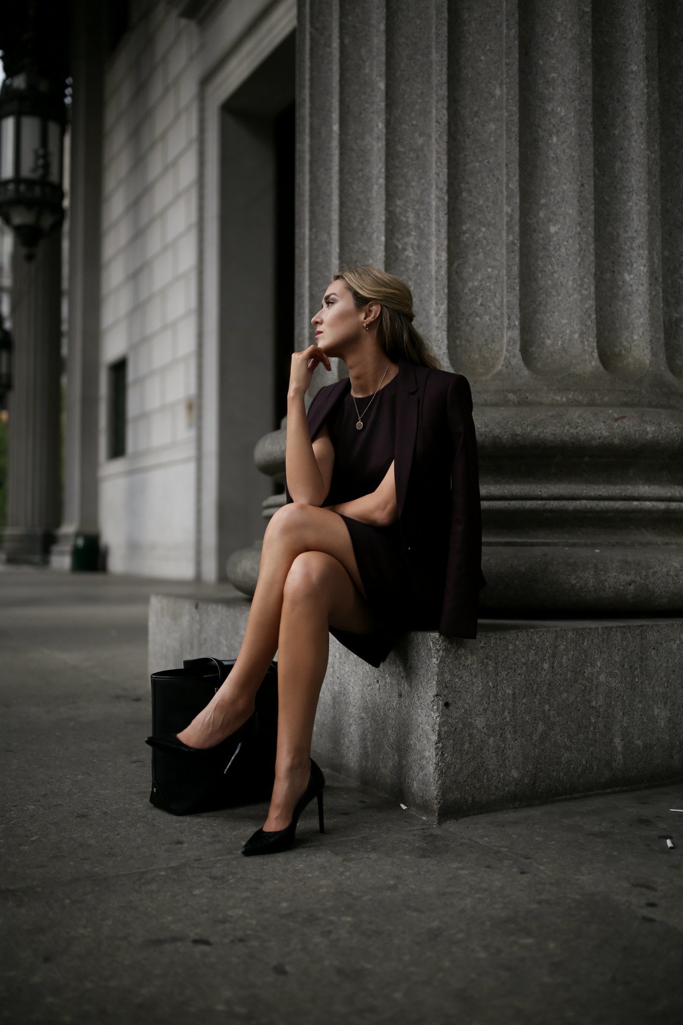 Career Memo: How To Tell If Your Outfit Is Office-Appropriate